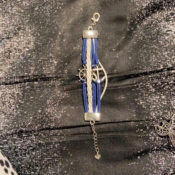 Bracelet - Picture 2 of 2